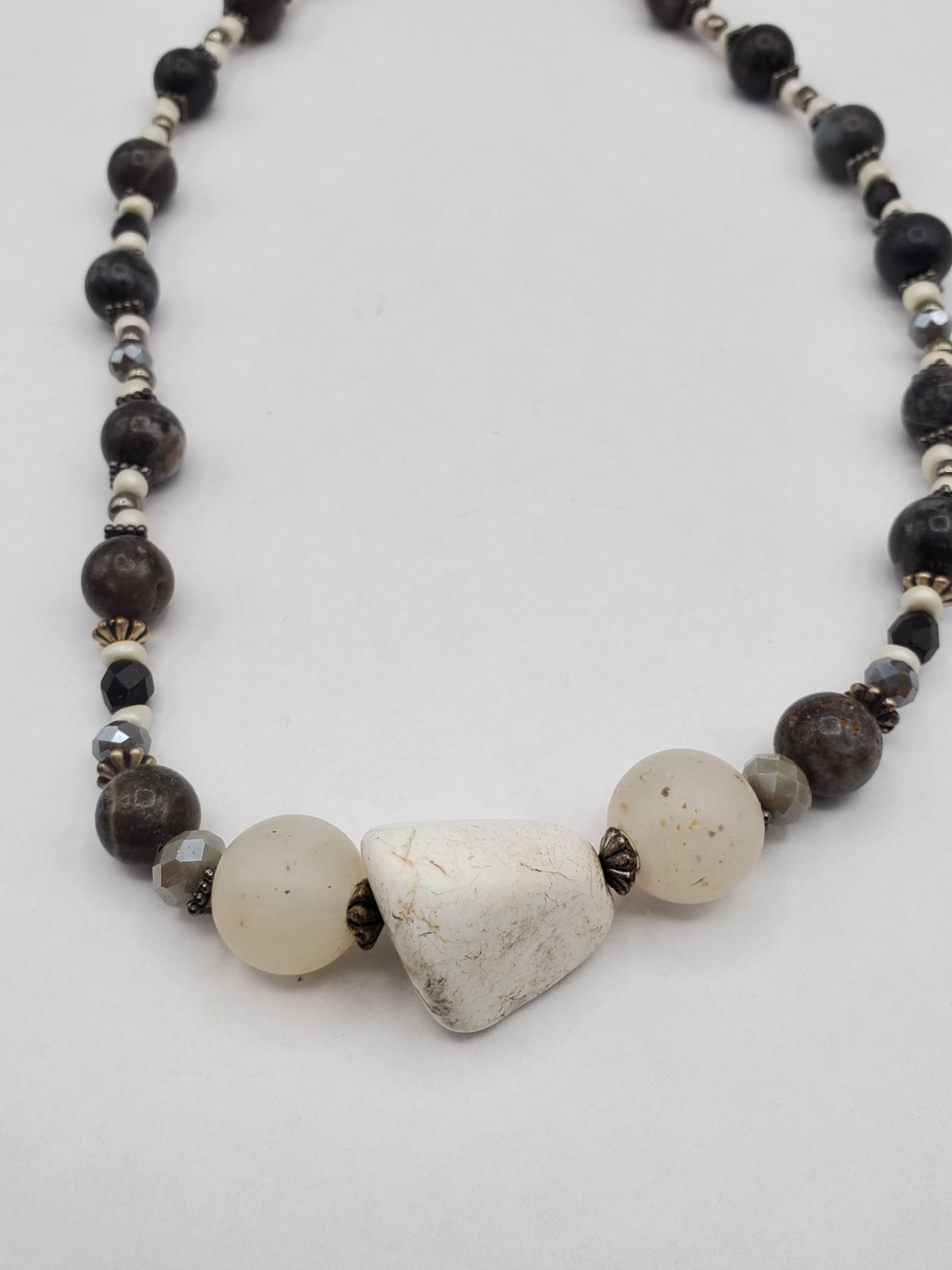 Multi shape color beaded stone looking necklace D… - image 2