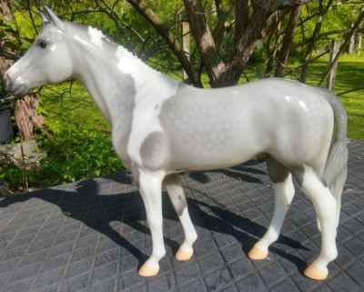 Breyer 2019 Beau Braided Mane Tail Glossy Dapple Grey Tobiano WB Stallion Web Sp