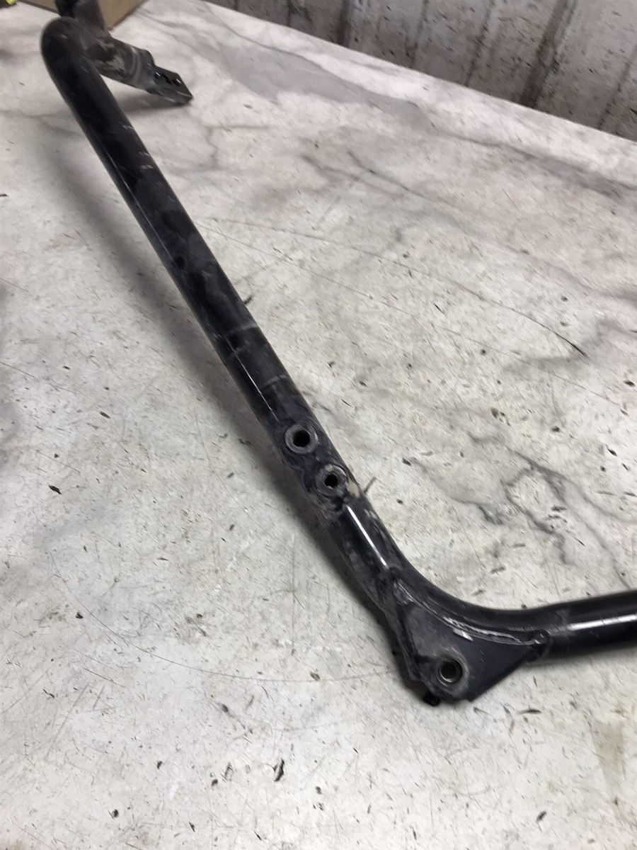 02 Victory Touring Cruiser Deluxe V92 TC right engine mount sub