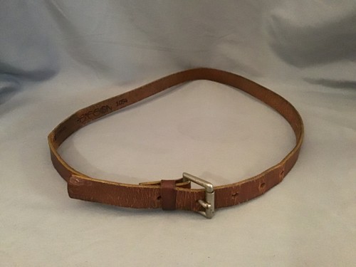 Vintage 1980's SASSON Brown Slim Leather Skinny Belt Sz.28 w/ metal logo bar - Picture 2 of 5