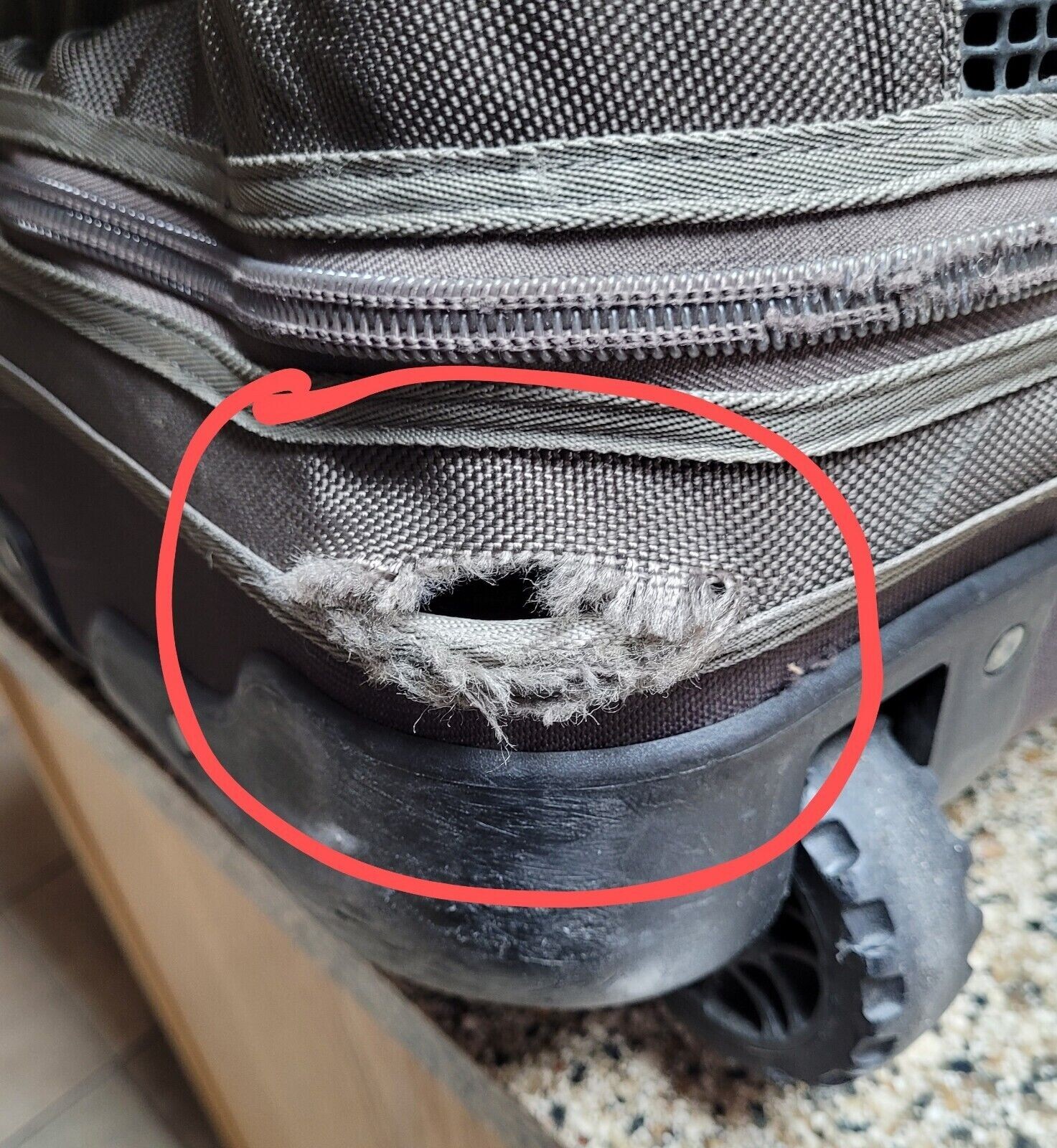 Fishpond Rodeo 31 Rolling Duffel 7872cu in eBay