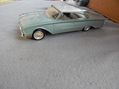 Vintage AMT 1960 Ford Starliner Friction Promo Model Car Parts Estate Find