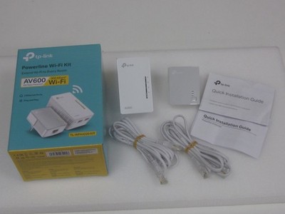 TP-Link AV600 600Mbps Powerline Wi-Fi Kit 300Mbps WLAN (TL-WPA4220 KIT)