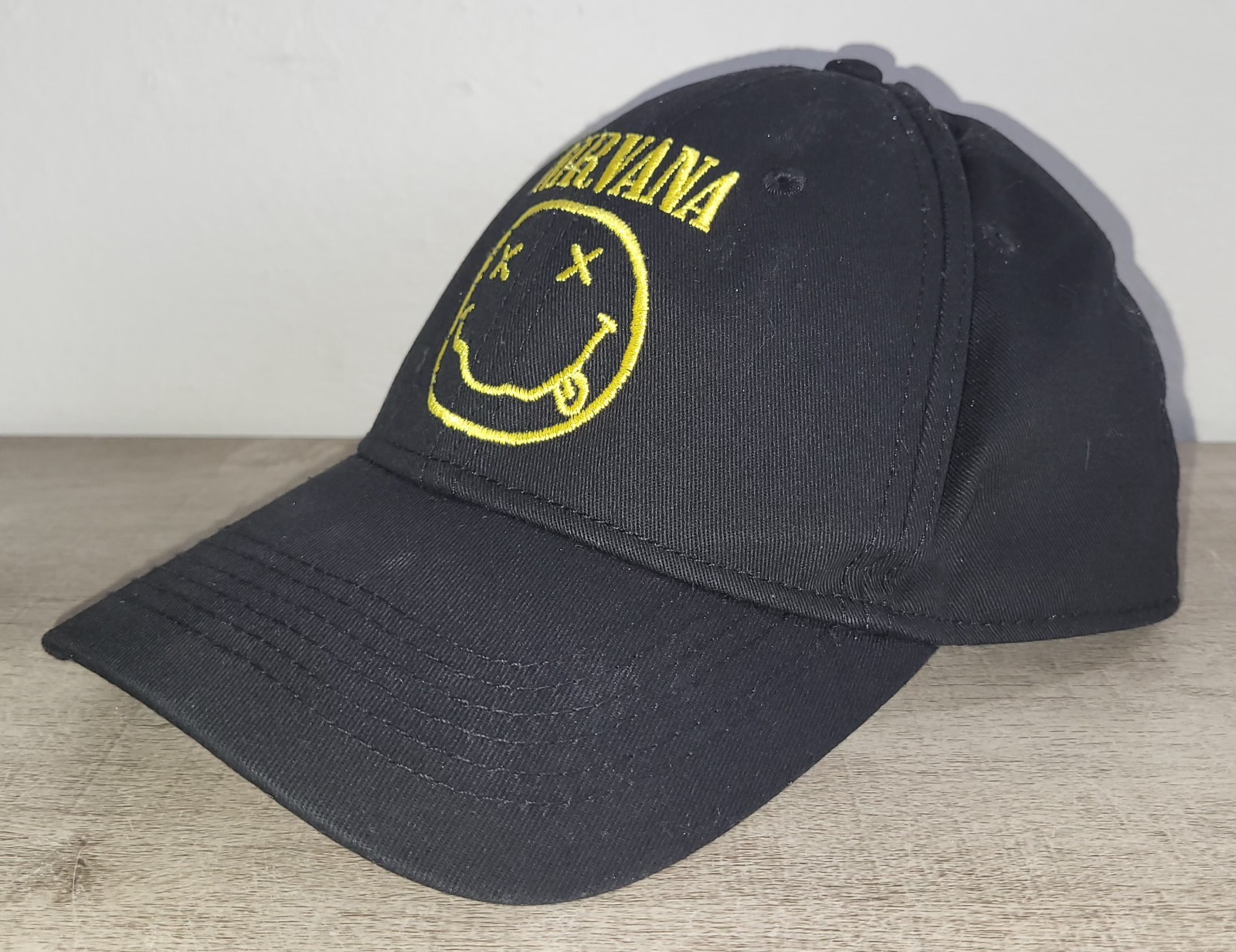 Nirvana Smiley Face Black Adjustable Snapback Bas… - image 3