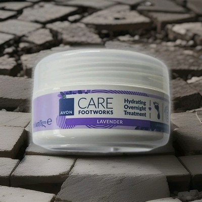 AVON CARE Footworks Pflegende Feuchtigkeits Fußcreme   für die  mit  Lavendel