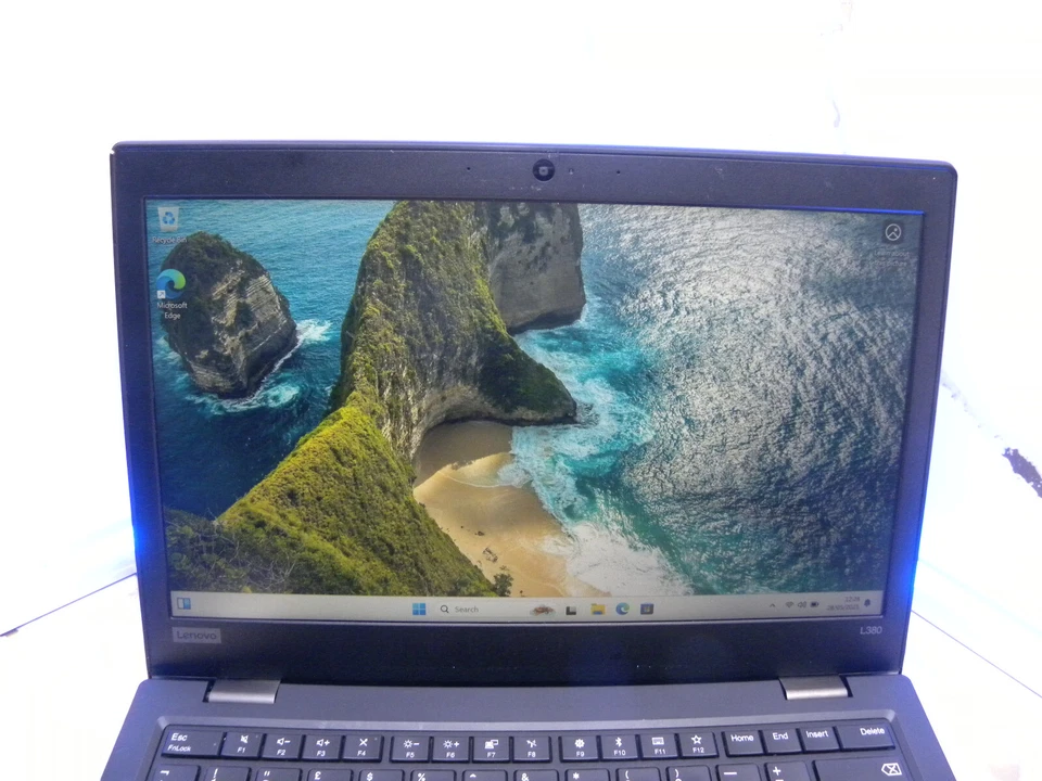 Lenovo ThinkPad L380 13.3" Core i5 8th Gen 8GB RAM 256GB SSD LAPTOP #T2A - Image 4 of 4