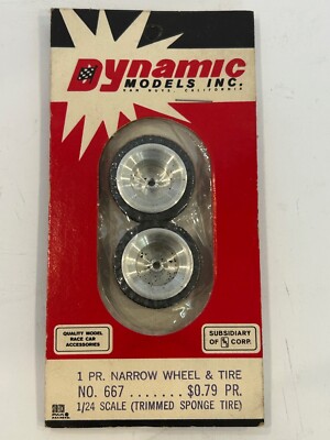 Dynamic Models #667 Narrow Wheel & Tire 1 pair for 1/24 scale slot cars NIB