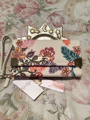 Jessica Simpson Frankie Wristlet Wallet Rare Ashram Flora NWT MSRP $48