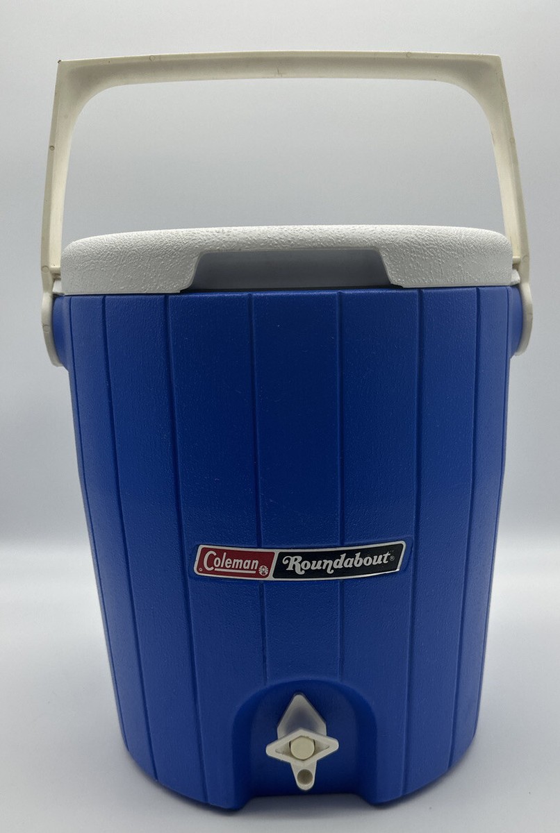 Vintage COLEMAN Poly-Lite Roundabout Gallon Model 5520 Dispenser Cooler  Jug