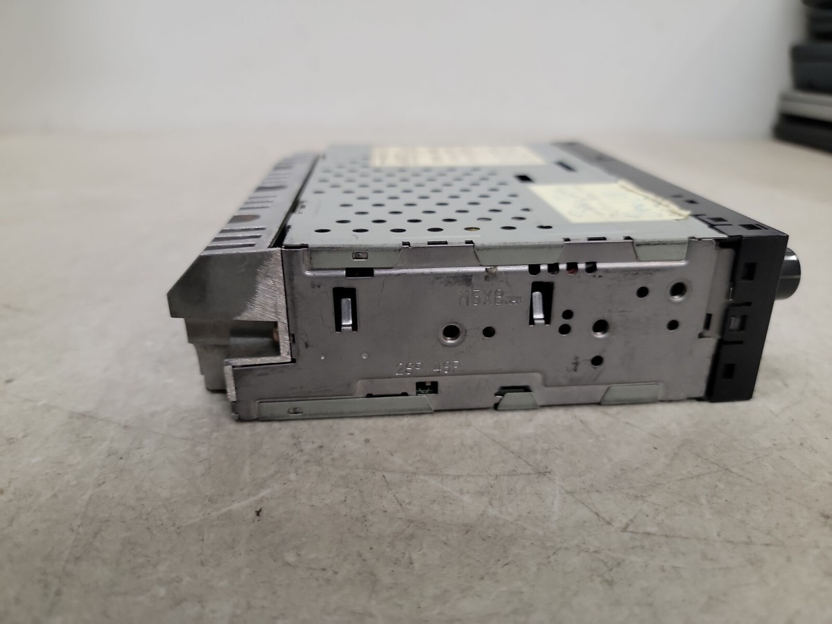 Toyota 16403 AM FM Cassette Car Stereo Dolby - Fujitsu Ten 86120