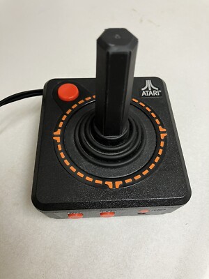 Atari 2600 Plug and Play 10 Classic Arcade Games Joystick Model 09560 Tested Vtg