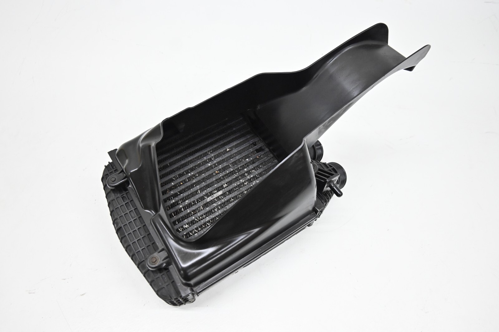 ⭐ 14-20 Maserati Ghibli Right Passenger Radiator Cooler Intercooler Unit Oem