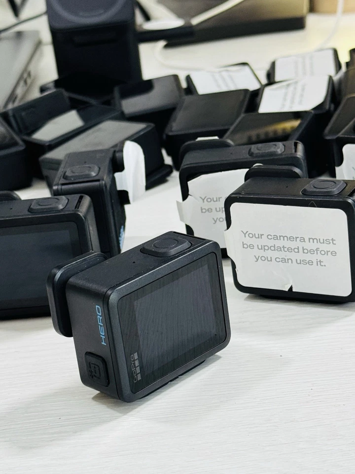 GoPro Hero - Compact Waterproof Action Camera with 4K Ultra  12MP - Image 2 of 4