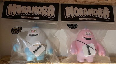 Unopened  MORA MORA Soft Vinyl FingerSuckFactory Set of 2