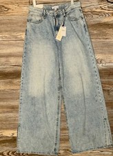 Forever 21 Women's Size 27 Wide Leg High Rise Light Wash Jeans NWT 