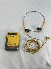 Sony Sports AVLS FM/AM Walkman Radio SRF-85 w MDR-W15 Headphones Tested Working