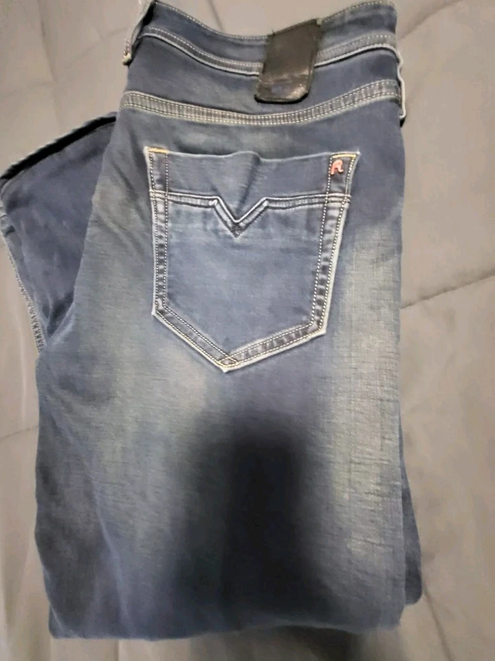 Pantalones de mezclilla Replay para hombre 36 azul calce cómodo recto desgastado capri Foto 4 de 4