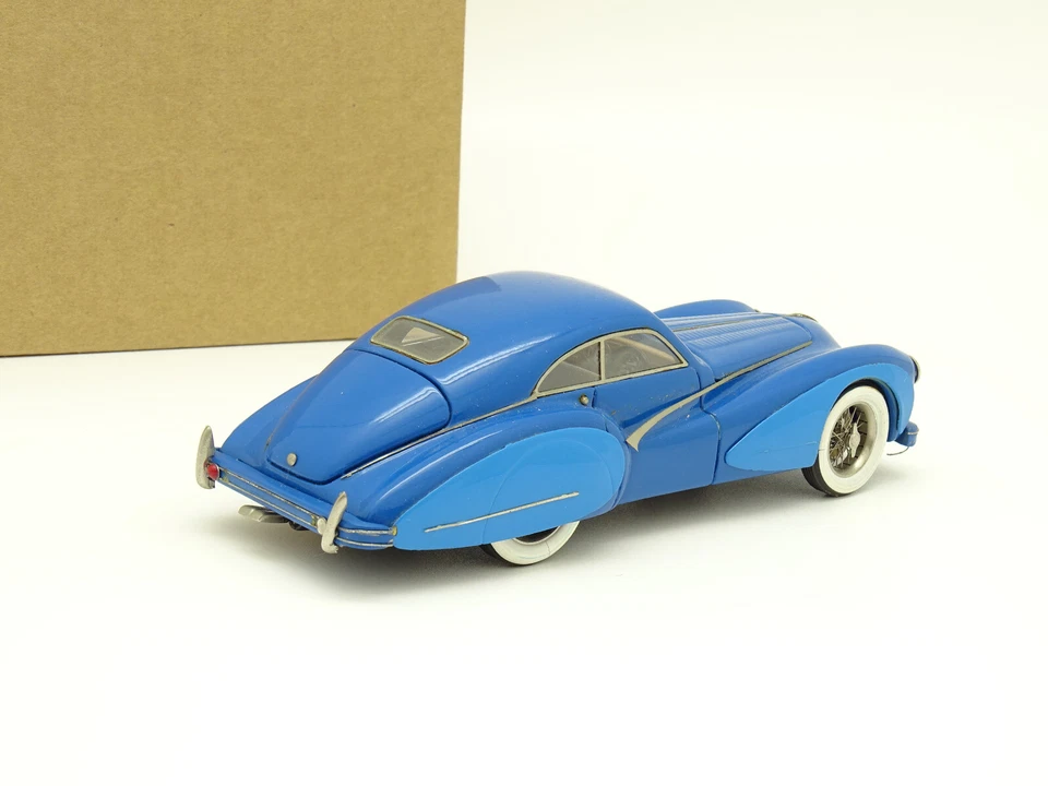 Meine Sammlung Harz SB 1/43 - Talbot Lago Grand Sport Saoutchik Blau 1950 - Bild 3 von 4