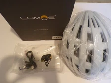 New Lumos Kickstart Lite Bike Helmet Polar White Adult Medium - Large 54-62cm