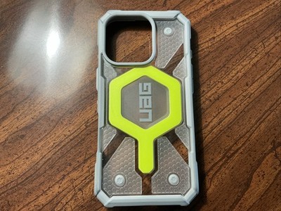 UAG Urban Armor Gear Essential Armor Case Apple iPhone 16 Pro - Ash USED