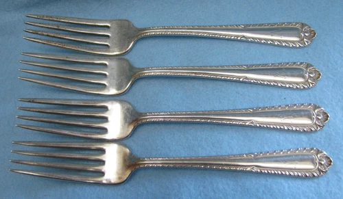 Lot of 4 Vintage International "Gadroon Pattern" Sterling Silver Forks