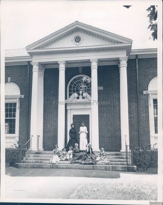 1950 Topsfield Library Colonial Architecture August Historic Vintage Photo 8x10