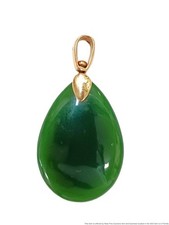 Large Vintage 14k Yellow Gold Mounted Natural Jade Rain Drop Shape Pendant