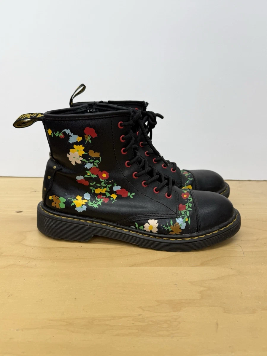 DR。 Martens 花朵女靴| eBay