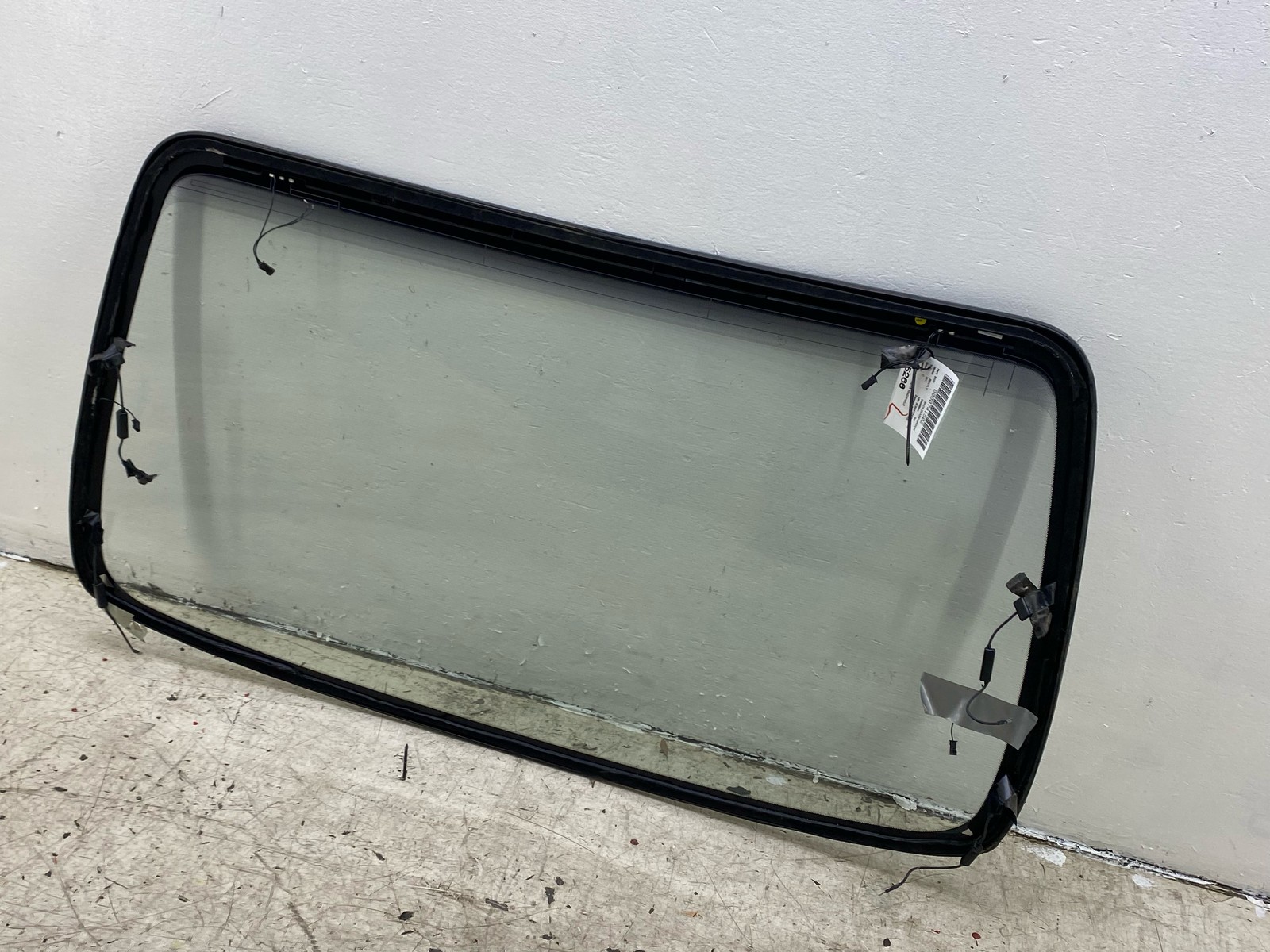 2010-2020 BENTLEY MULSANNE OEM REAR WINDSHIELD GLASS PANEL
