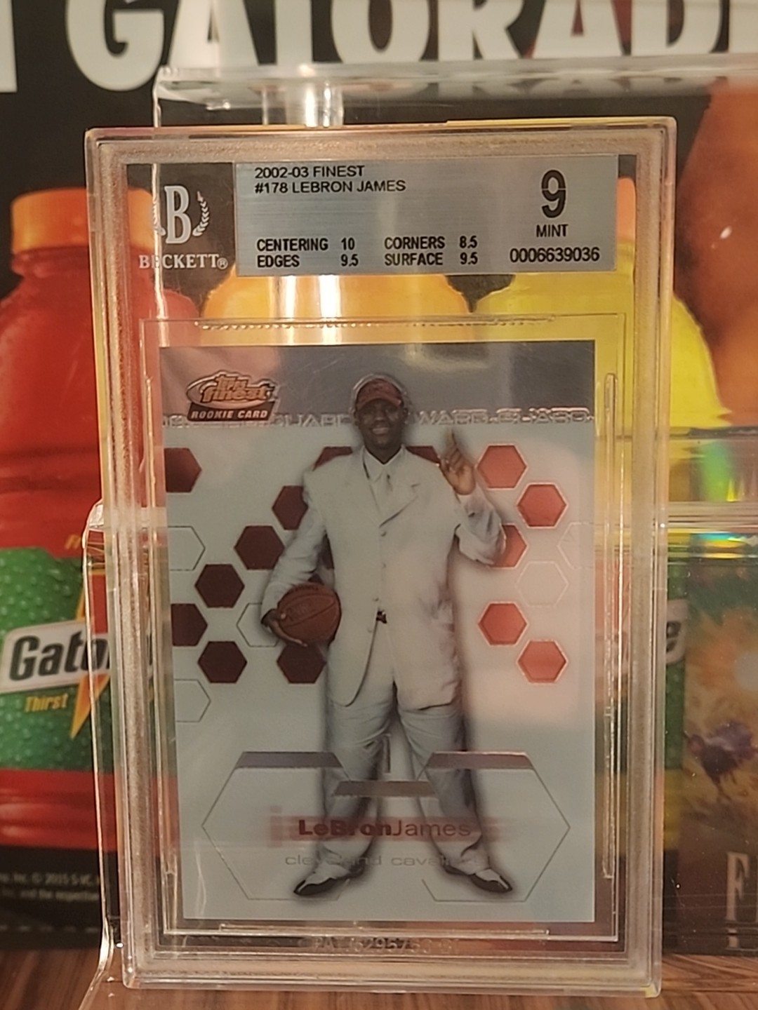 LeBron James 2002 Topps Finest #178 Base Price Guide - Sports Card