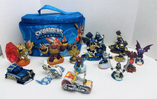 Big Lot of 15 Skylanders Regular Toy Interactive Figures  Blue Carrying Case