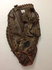 Vintage 80's Wilson A9886 The Big Scoop 13" Left Hand Thrower Softball Glove
