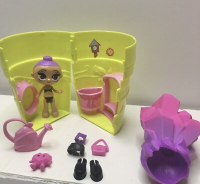 Skyrocket Blume Surprise Celine Doll F1