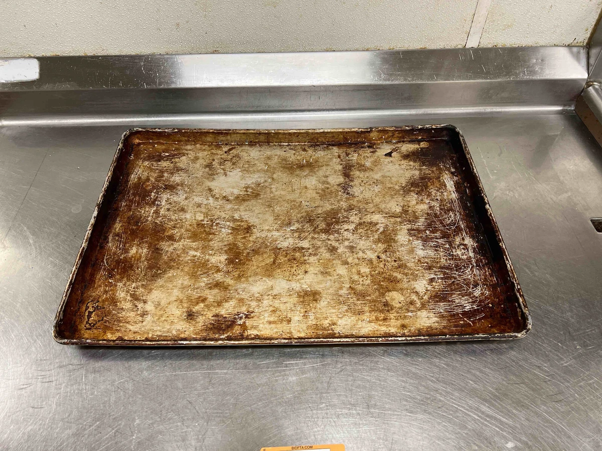 18 X 26 FULL SIZE ALUMINUM SHEET PAN