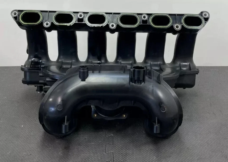 04-10 BMW 525i Engine Air Intake Manifold Assembly OEM 754158507 - Image 2 of 4