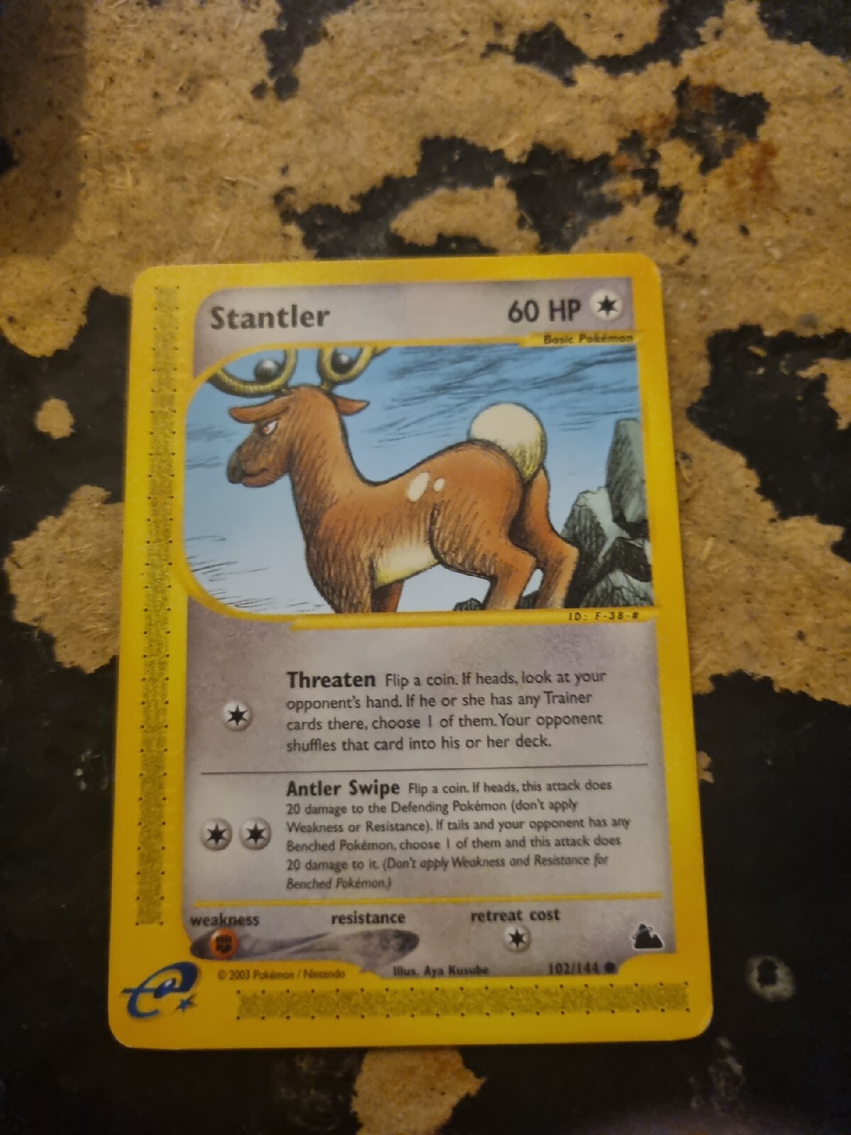 Pokémon Card Stantler 102/144 Skyridge 2093 Non Holo Excellent Condition 