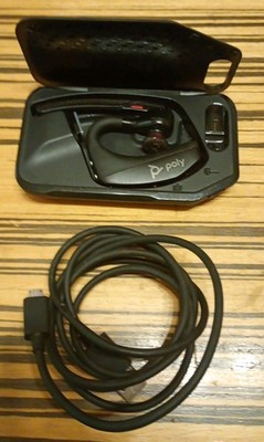 Poly Plantronics Voyager 5200 UC Ohrbügel Bluetooth Wireless Headset m. Ladecase