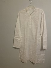White Cotton chikenkari Kurta Men's Traditional Paisley Long Sleeve