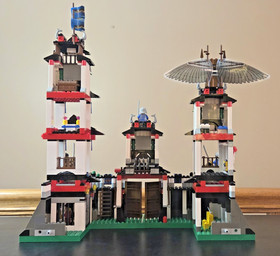 LEGO Ninja # 6093 - Flying Ninja Fortress - 100% complete - mint condition