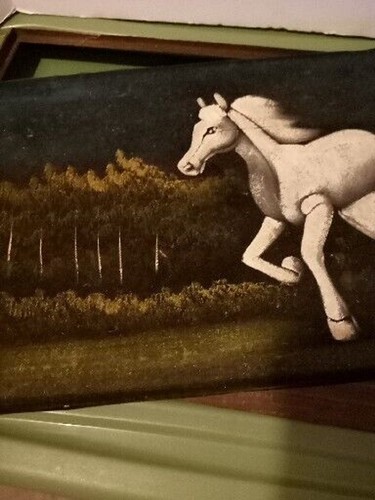 VTG black velvet painting walloping white horse UNSIGNED FRAME - Picture 18 of 20