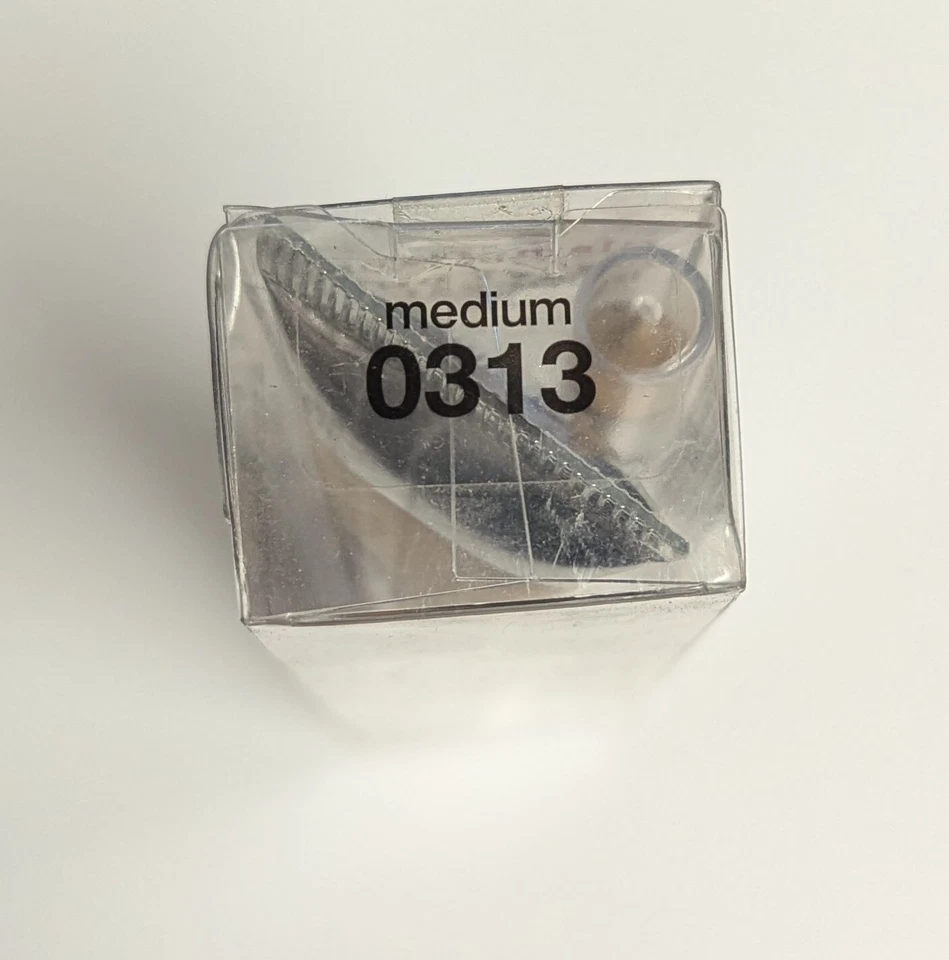 1 PIEZA CORRECTOR DURO CARAMELO GLAMOFLAUGE RESISTENTE CON LÁPIZ #313 MEDIANO 0,71 OZ Foto 2 de 4