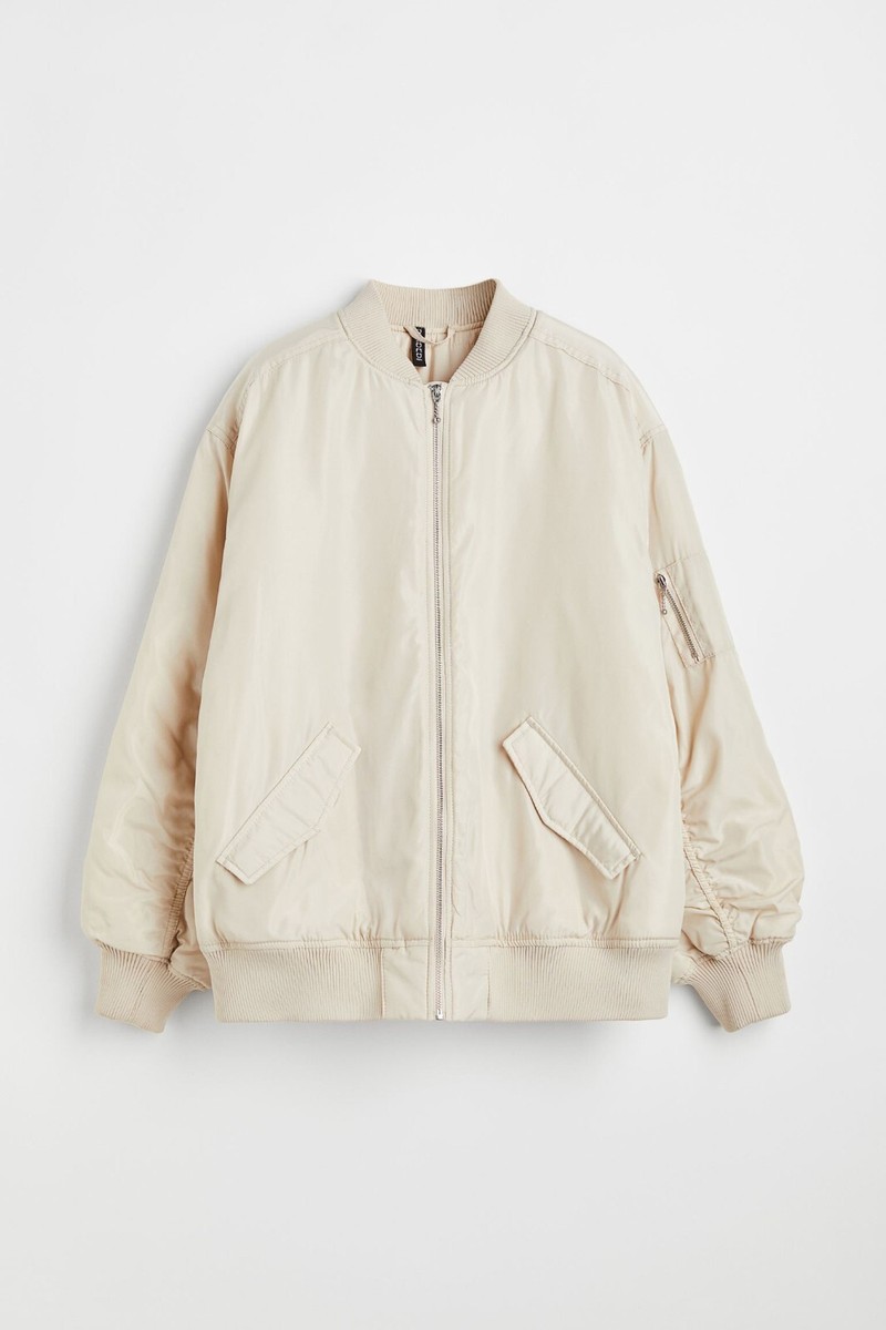 H&M Divided Padded Bomber Jacket in Light Beige NWT Women's H&M Divided Padded Bomber Jacket in Light Beige NWT Women's