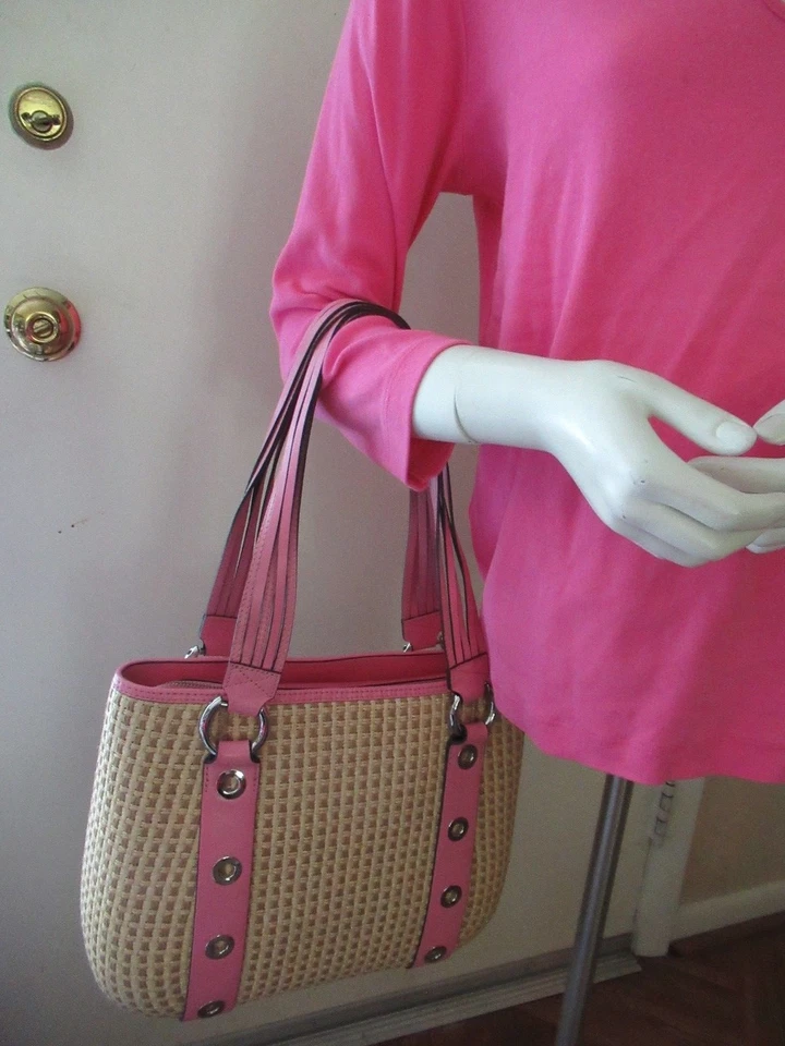 New Maxx New York Woven Straw and Pink Leather Satchel/ Tote Bag - Image 4 of 4