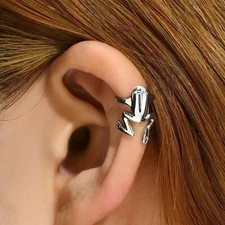 2pcs Cute Frog Non-Piercing Ear Stainless Steel Clip On Cartilage Earrings