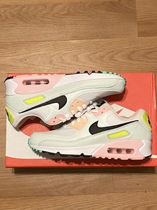 Women's Nike Air Max 90 Easter 2021 / Size 7 / CZ1617-100/ NEW | eBay
