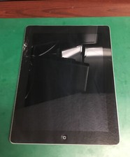 Apple iPad 4th Gen Model: A1458. 16GB, Wi-Fi, 9.7in - Silver Back.
