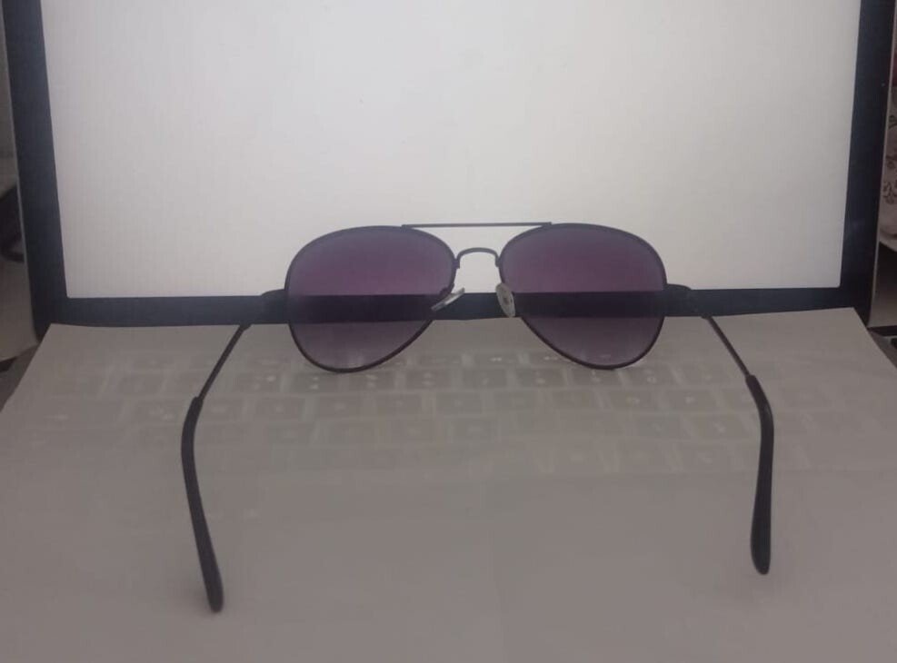pilot sunglasses - image 2