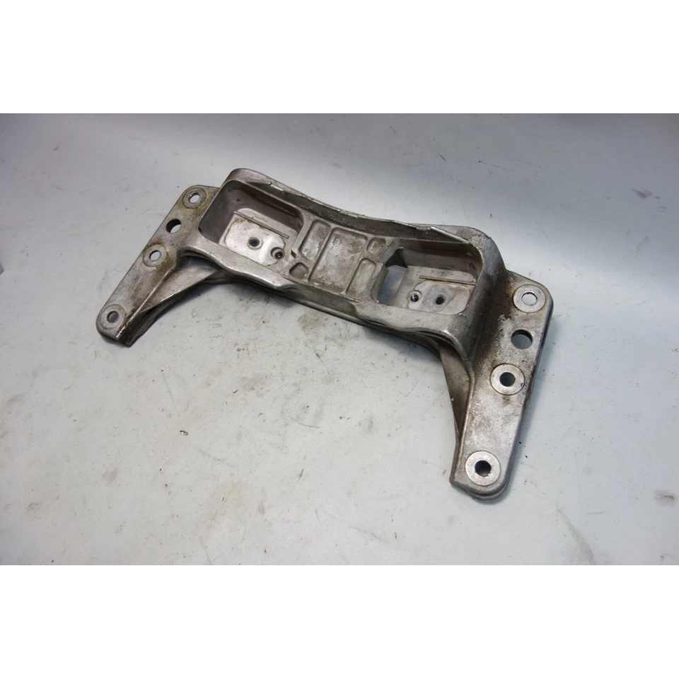 BMW E60 2004-2010 serie 5 E63 transmisión automática suspensión travesaño equipo original Foto 3 de 4