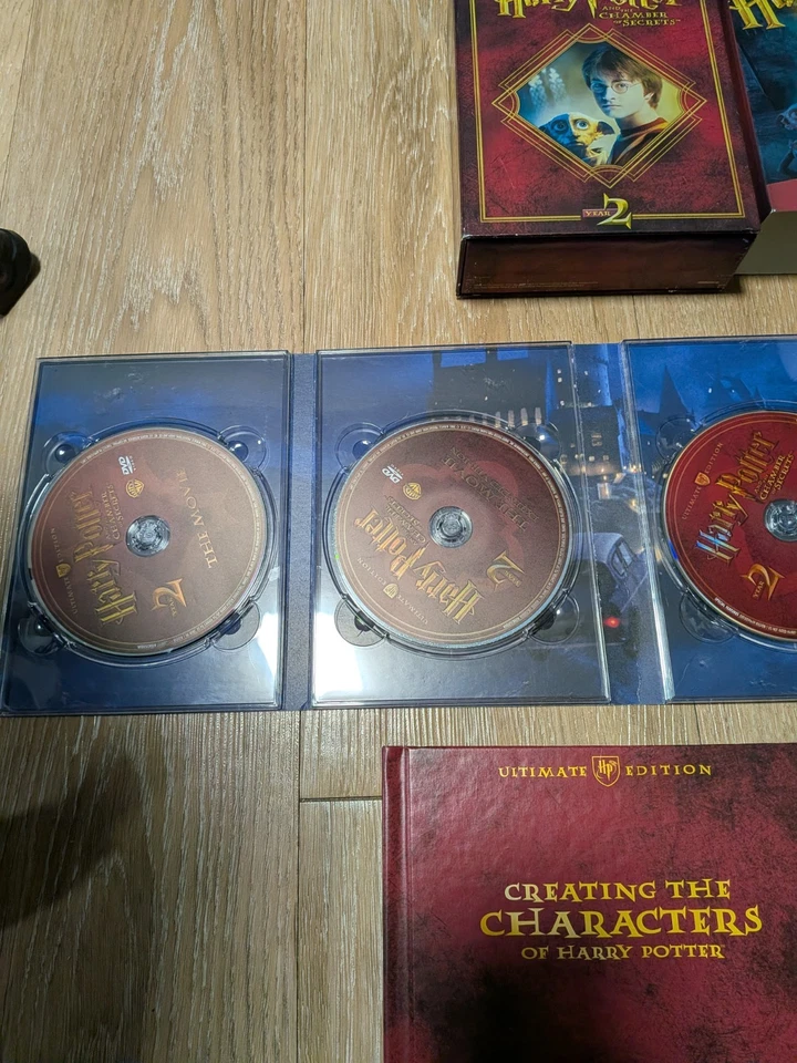 Harry Potter and the Chamber of Secrets Ultimate Extended Edition 4-DVD Set - Image 2 of 4