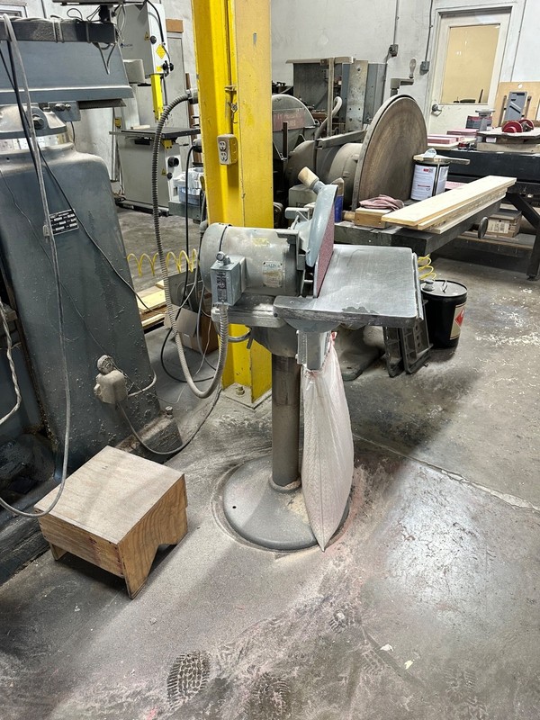 16" SANDER 240/V 3/PH UNKNOWN MANUFACTURER BUT LOOKS LIKE AN APOLLO